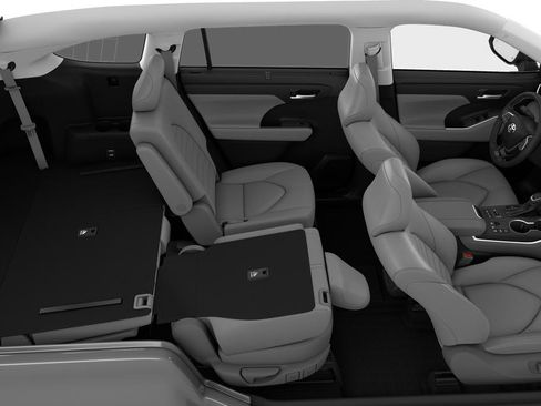 New 2026 Toyota Highlander XLE image 30