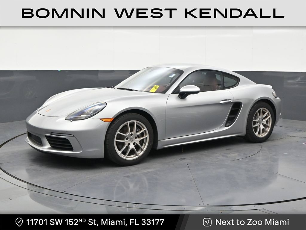 Used 2024 Porsche 718 Cayman RWD image 1