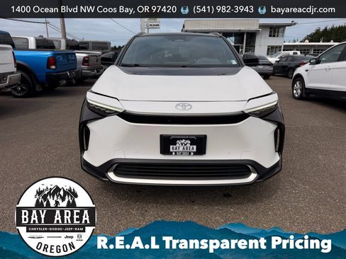 Used 2024 Toyota bZ4X AWD w/ Weather Package image 2