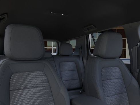 New 2025 Chevrolet Equinox LT w/ Safety and Technology Package image 28