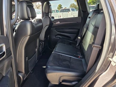 Used 2021 Jeep Grand Cherokee Laredo X image 13