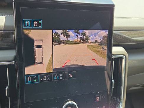 New 2026 GMC Yukon XL Elevation w/ Elevation Premium Package AWD/4WD image 31