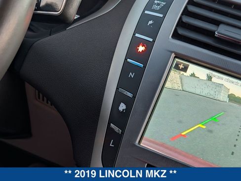 Used 2019 Lincoln MKZ Premiere image 29