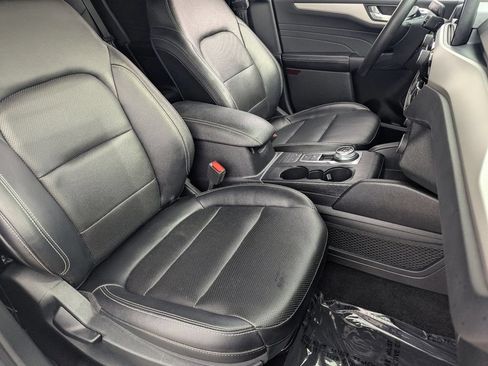 Used 2022 Ford Escape SEL FWD image 8