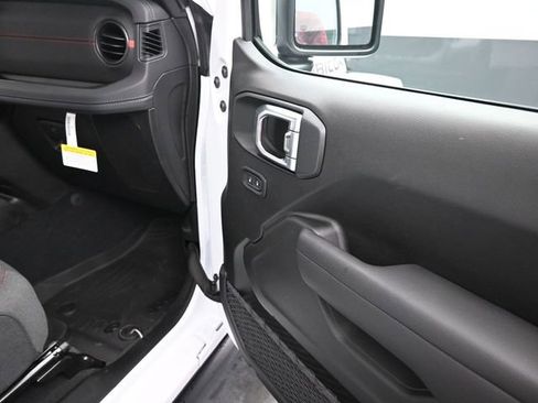 New 2026 Jeep Wrangler Unlimited Rubicon w/ Xtreme 35 Tire Package AWD/4WD image 24