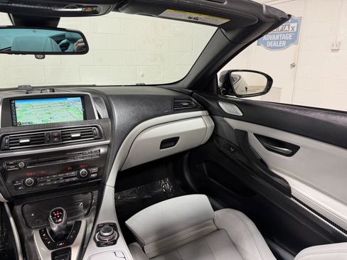 Used 2014 BMW M6 Convertible RWD image 22