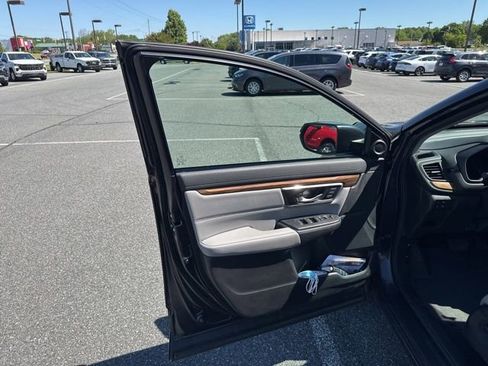 Used 2018 Honda CR-V EX-L image 9