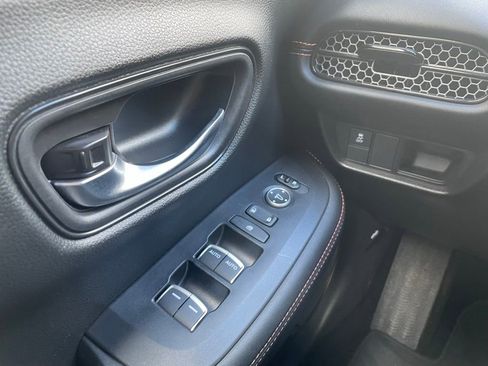 Certified 2023 Honda HR-V Sport image 14