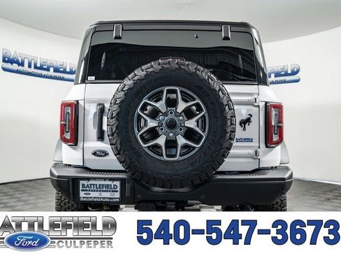 New 2025 Ford Bronco Badlands image 5