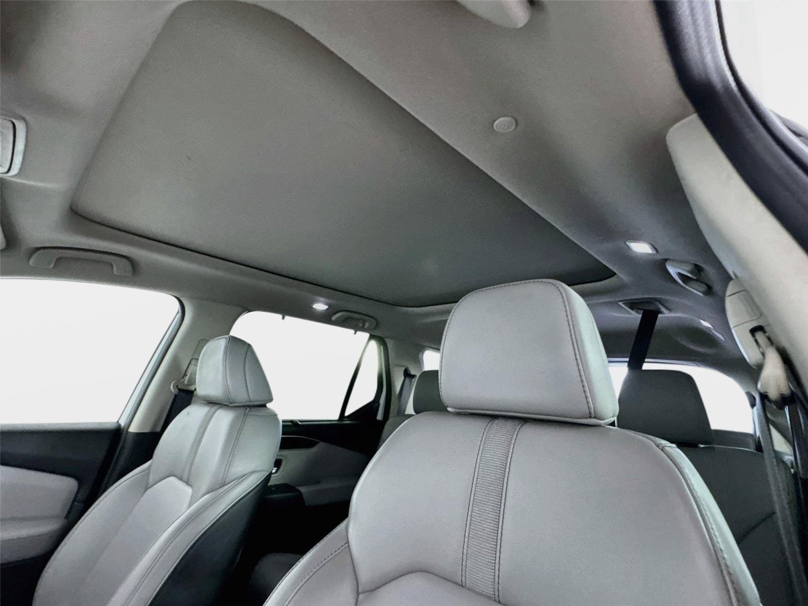 Used 2023 Honda Pilot Touring image 15