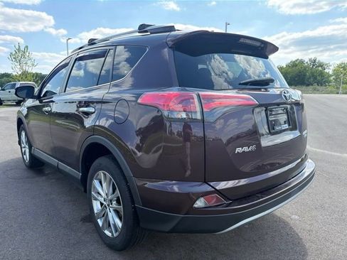 Used 2018 Toyota RAV4 Limited AWD/4WD image 12