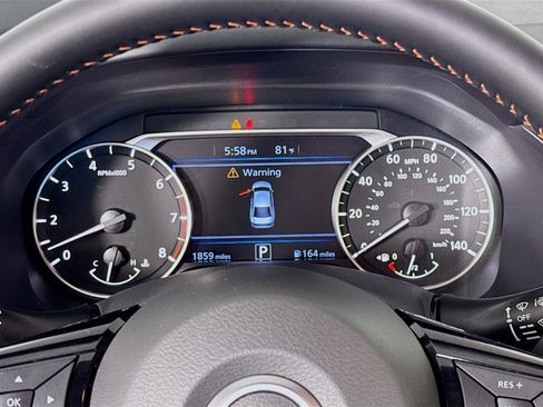 Used 2025 Nissan Altima 2.5 SR image 13