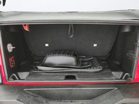 Used 2015 Jeep Wrangler Sport AWD/4WD image 23