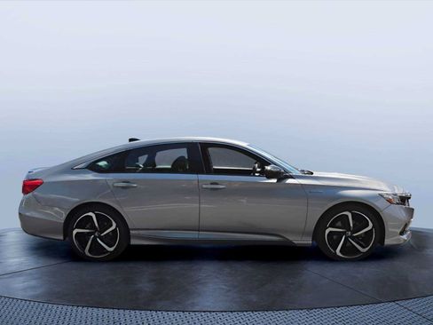 Used 2022 Honda Accord Sport image 7