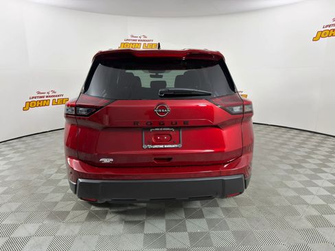 New 2026 Nissan Rogue SV FWD image 4