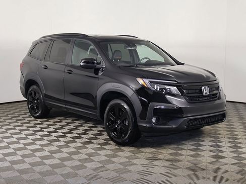 Used 2022 Honda Pilot TrailSport image 2