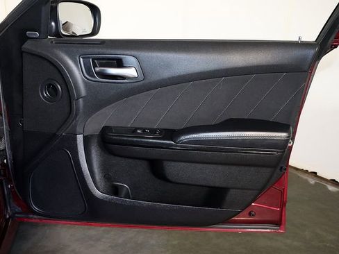 Used 2022 Dodge Charger GT w/ Blacktop Package image 31