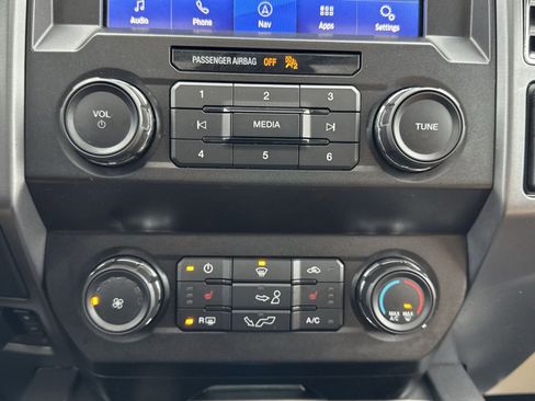Used 2019 Ford F150 XLT w/ Equipment Group 302A Luxury image 21