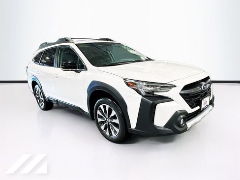 Used 2024 Subaru Outback Limited XT image 3