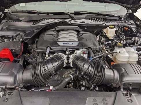 Certified 2025 Ford Mustang GT RWD image 38