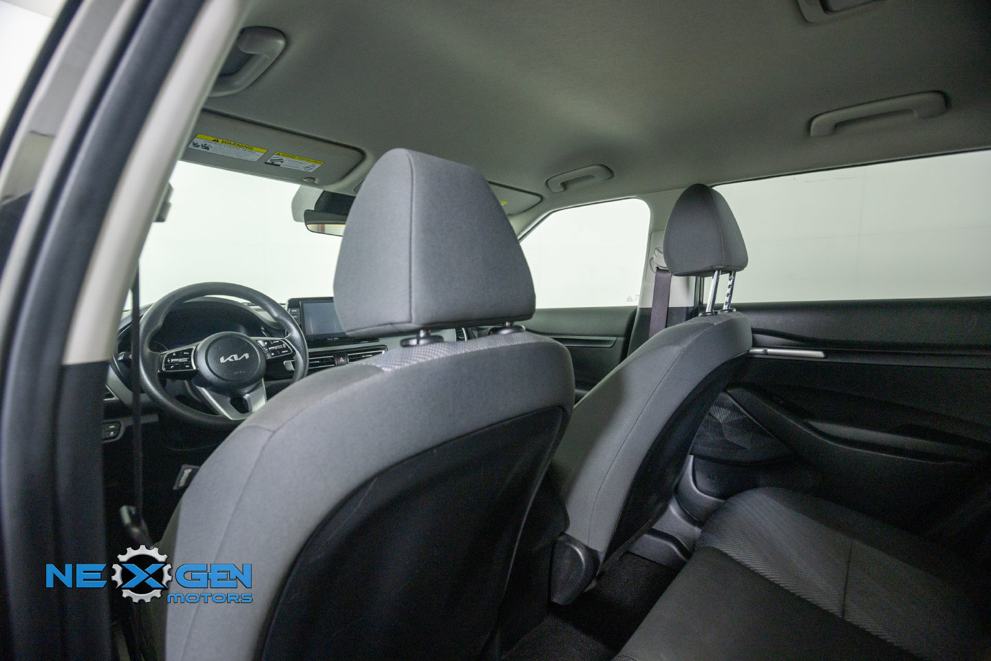 Used 2023 Kia Seltos LX AWD/4WD image 27