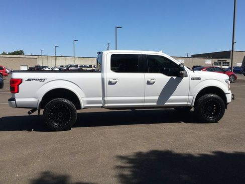 Used 2018 Ford F150 Lariat w/ Equipment Group 502A Luxury AWD/4WD image 8