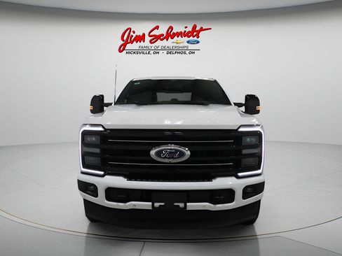 Used 2025 Ford F250 Platinum AWD/4WD image 4