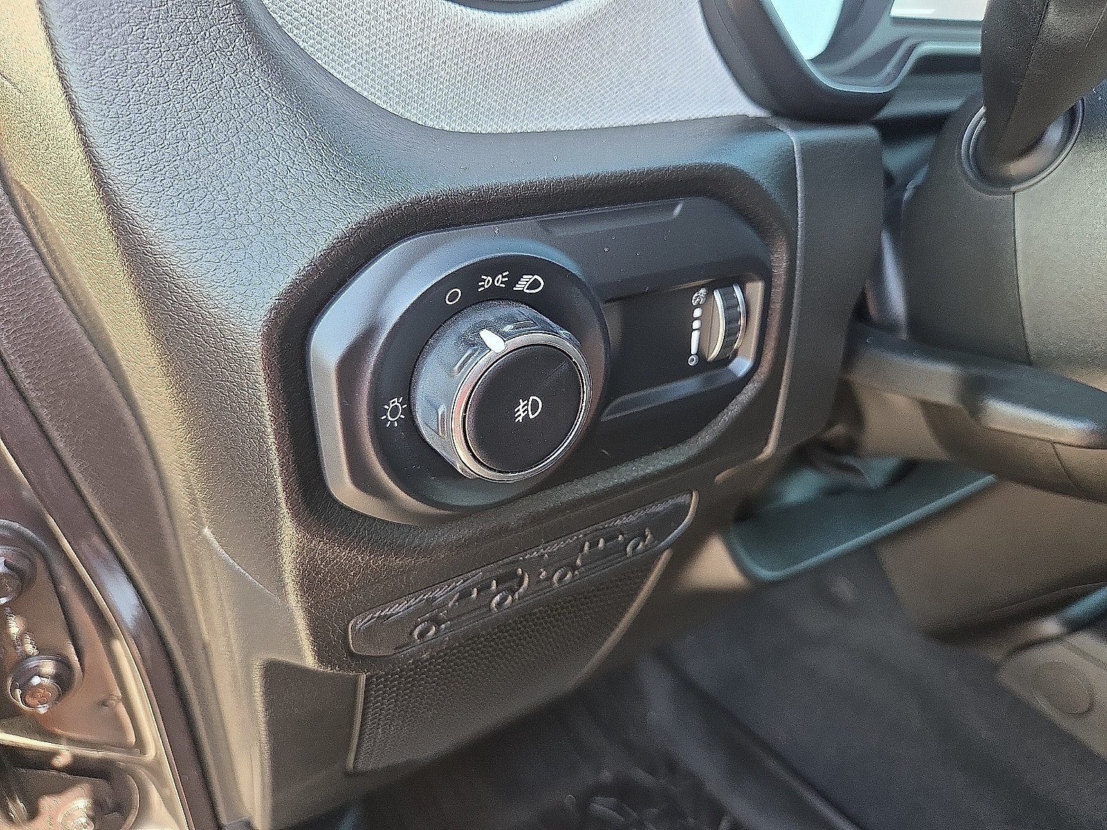 Used 2024 Jeep Wrangler Unlimited Sport AWD/4WD image 11