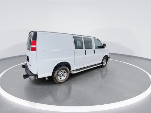 Used 2024 GMC Savana 2500 w/ Driver Convenience Package image 8