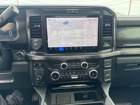 New 2026 Ford F250 Lariat w/ Black Appearance Package AWD/4WD image 50