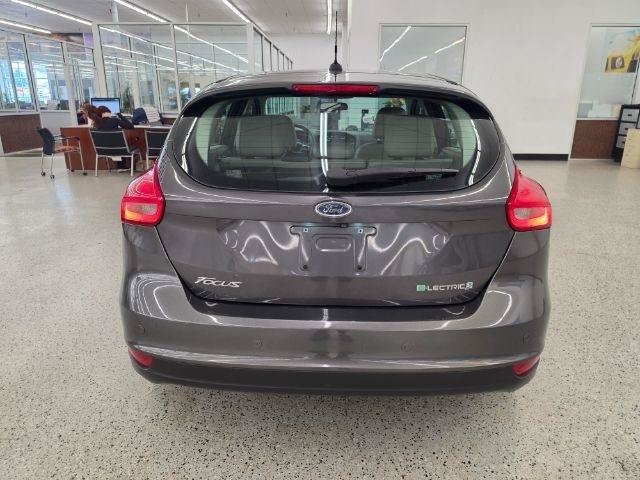 Used 2016 Ford Focus Electric Hatchback FWD image 6