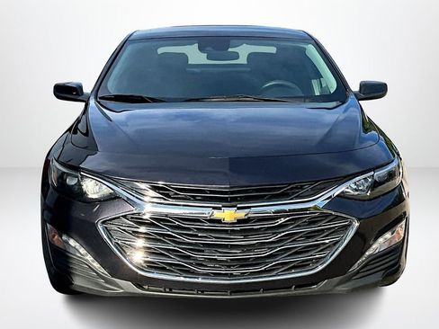 Used 2023 Chevrolet Malibu LT image 2