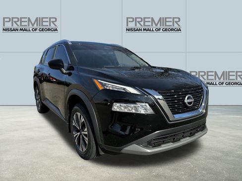 Certified 2023 Nissan Rogue SV w/ SV Premium B Package image 3