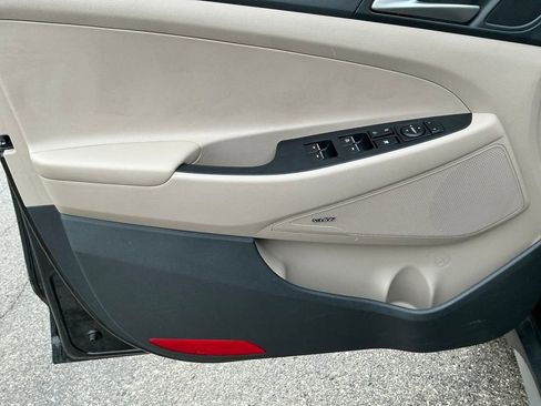 Used 2018 Hyundai Tucson Limited w/ Ultimate Package 02 image 14