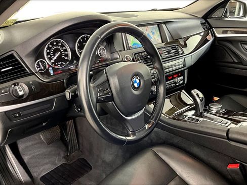Used 2016 BMW 535i Sedan image 16