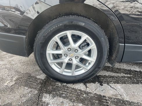 Used 2023 Chevrolet Equinox RS w/ RS Leather Package image 32