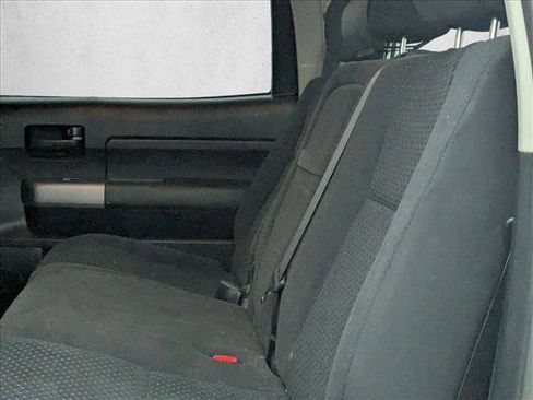 Used 2013 Toyota Tundra image 17