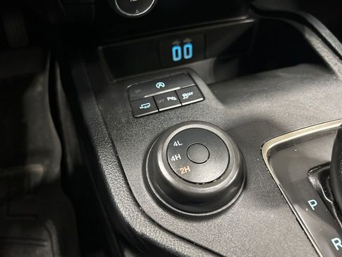 Used 2019 Ford Ranger XLT w/ Equipment Group 301A Mid image 26