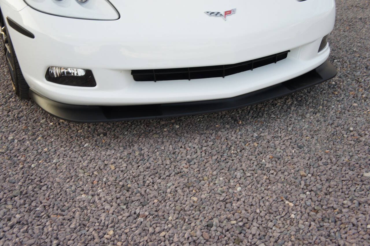 Used 2011 Chevrolet Corvette Coupe w/ 1LT RWD image 38
