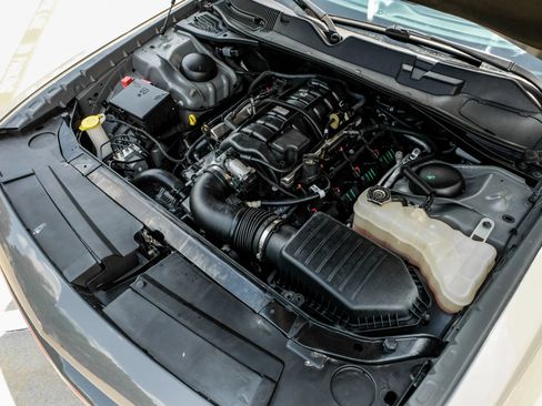 Used 2023 Dodge Challenger R/T w/ Plus Package RWD image 38