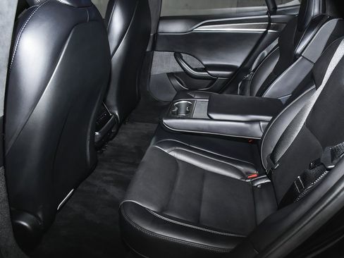 Used 2021 Tesla Model S Plaid image 46