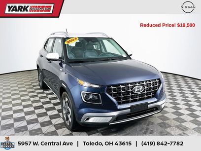 Used 2024 Hyundai Venue Limited