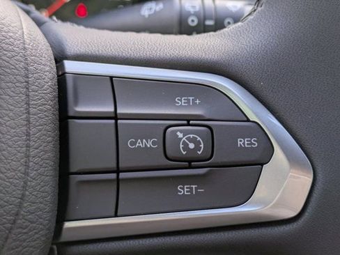 New 2026 Jeep Compass Latitude w/ Sun and Sound Group AWD/4WD image 23