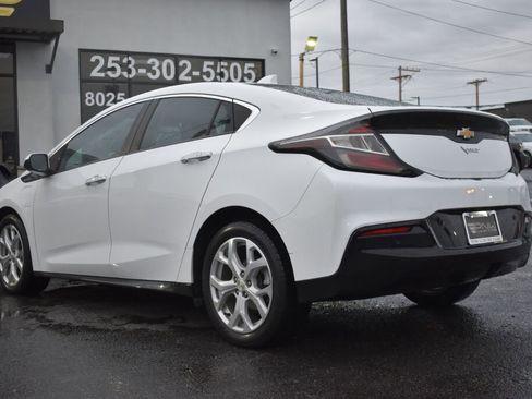 Used 2017 Chevrolet Volt Premier w/ Driver Confidence II Package image 11