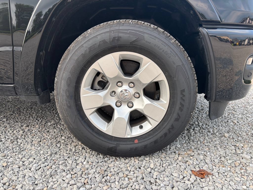 Used 2026 RAM 1500 Lone Star AWD/4WD image 30