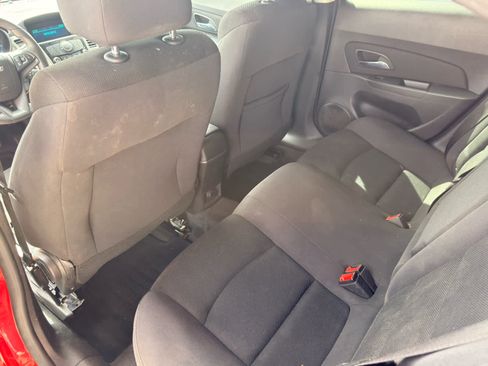 Used 2016 Chevrolet Cruze LT FWD image 30