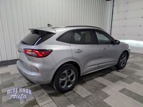 Used 2023 Ford Escape ST-Line image 4
