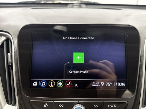 Used 2022 Chevrolet Malibu LT FWD image 35