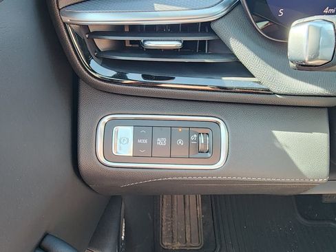 New 2026 Buick Enclave Sport Touring w/ Super Cruise Package FWD image 19