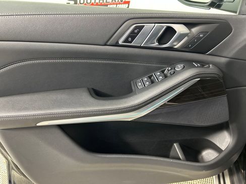 Used 2023 BMW X5 xDrive40i image 12